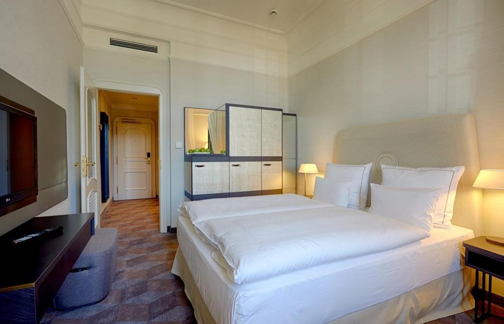 Gewandhaus Dresden, Autograph Collection Hotel Стая снимка