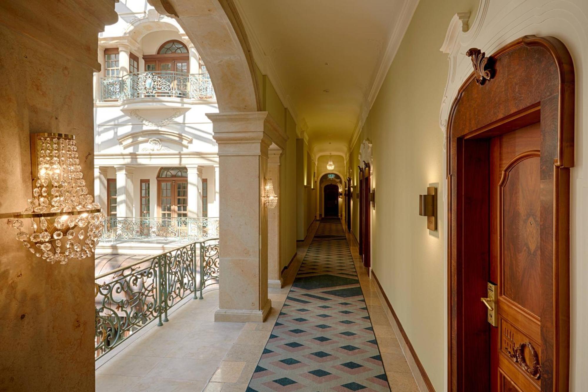 Gewandhaus Dresden, Autograph Collection Hotel Екстериор снимка